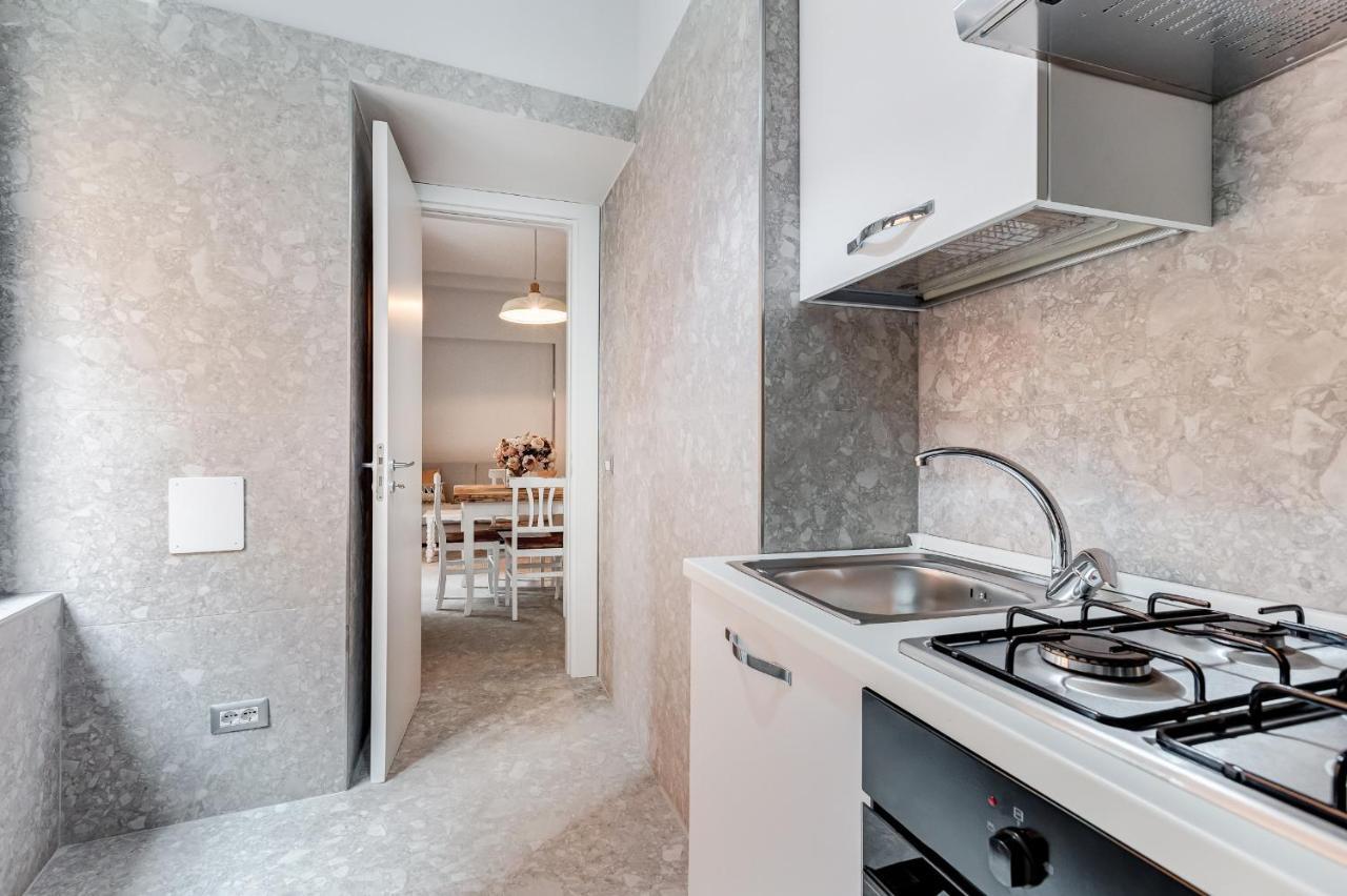 Trevi Fountain - Shabby - Romedreamhome المظهر الخارجي الصورة